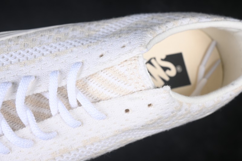 Vans Old Skool 36 EK Low-Top Casual Skateboarding Shoes - VN000D8HESF