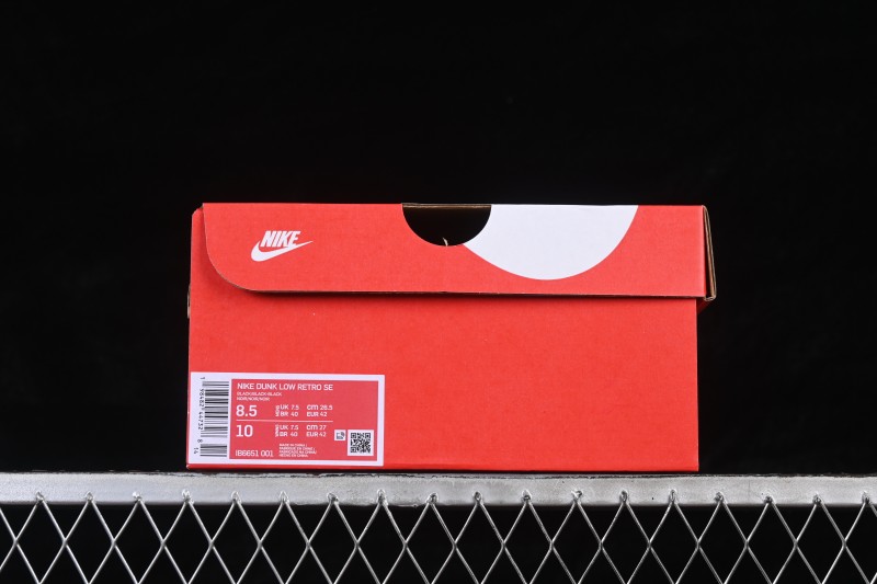 Nike SB Dunk Low Suede Black Low-Top Skateboarding Shoes - IB6651-001