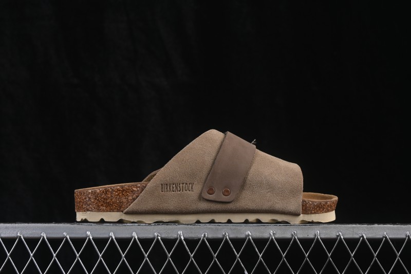 Birkenstock Sandals Collection with Soft Leather Lining and Cushioned Midsole - 1015573