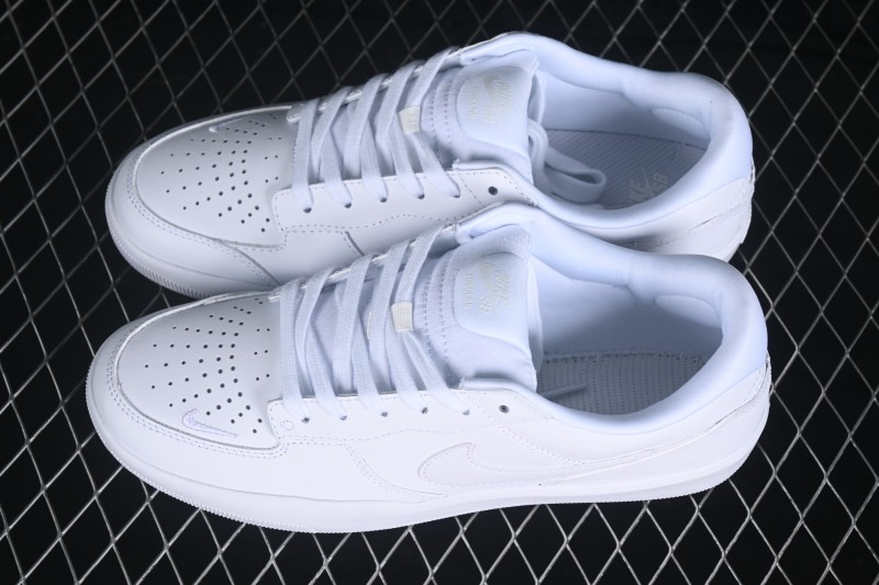 Nike SB Force 58 Retro Skateboarding Shoes with Durable Suede Construction - DH7505-100