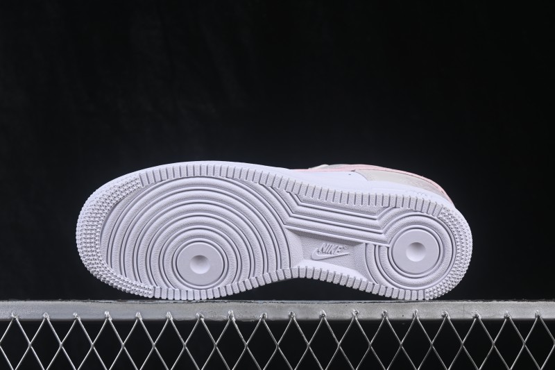 Nike Air Force 1 '07 Low Retro Basketball Shoes with Full-Length Air Cushion - IO7403-103