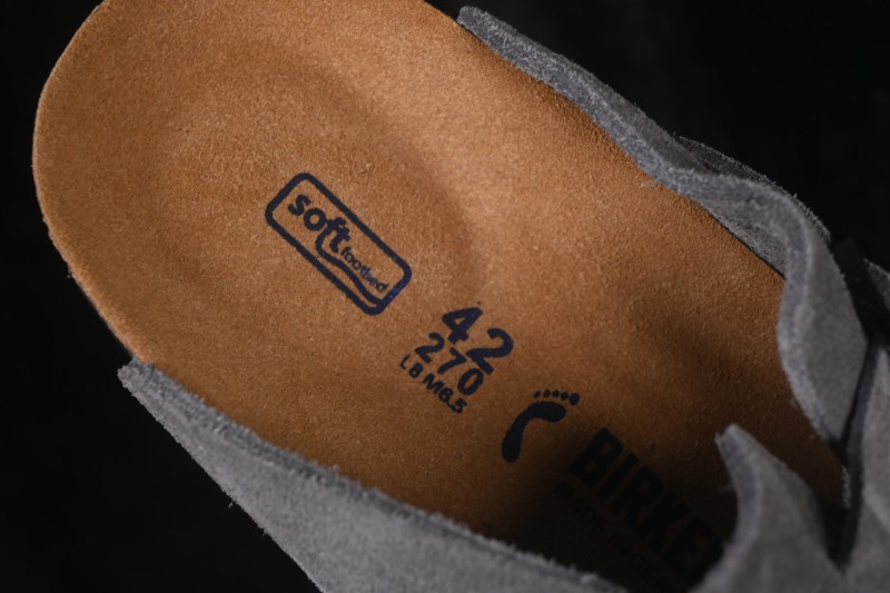 Birkenstock Gizeh Sandals with Soft Leather Velvet Uppers and Cozy Fleece Lining - 0560771