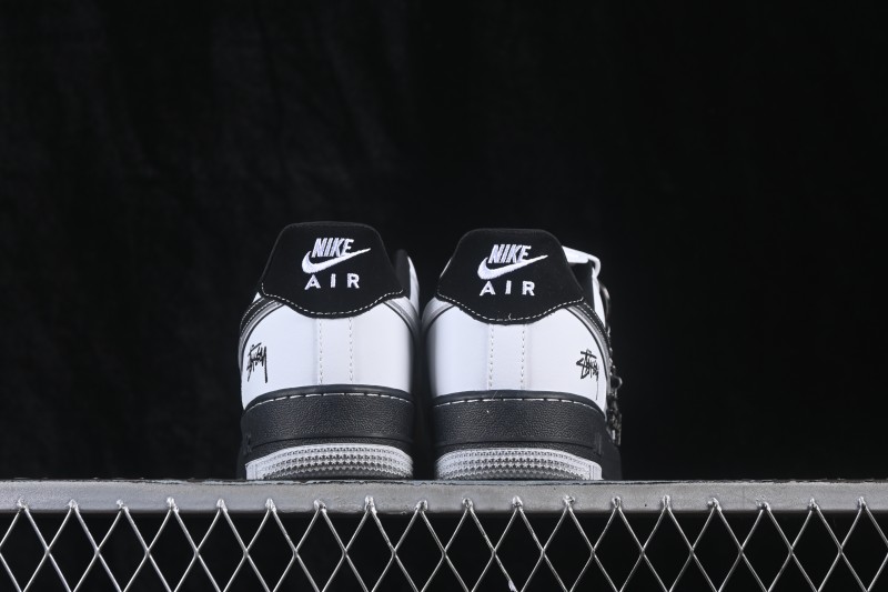 Nike Air Force 1 '07 Low Classic Skateboarding Shoes with Full-Length Air Cushion - RJ1988-006