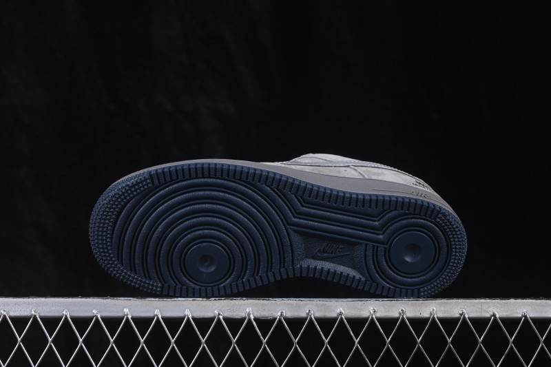 Nike Air Force 1 '07 Low Basketball Sneakers with Full-Length Air Cushion - DF0188-018