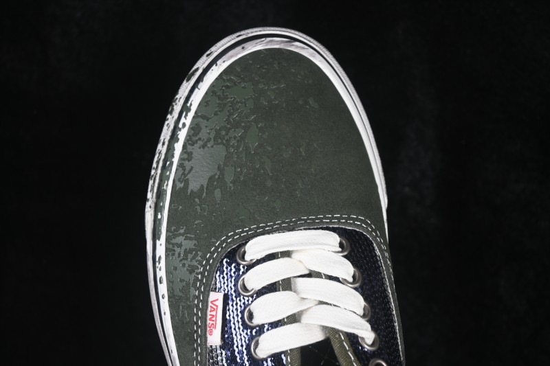 Vans Authentic 44 Premium Low-Top Skateboarding Shoes - VN000DB824O