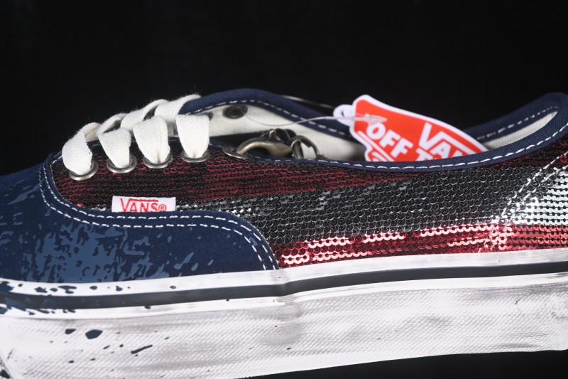 Vans Authentic 44 Premium Low-Top Skateboarding Shoes - VN000DB8Z11