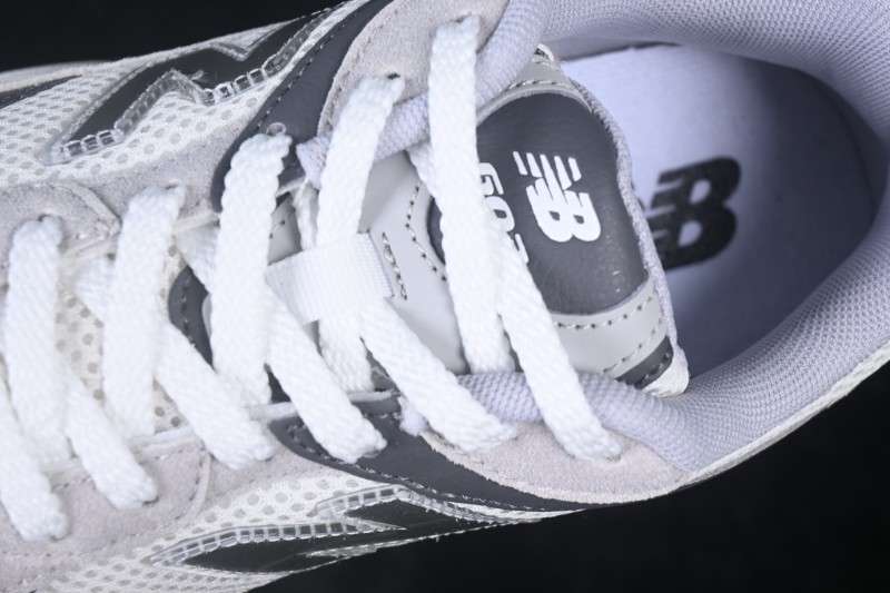 New Balance 603 Retro Casual Running Shoes with Breathable Mesh Upper - M6032OD