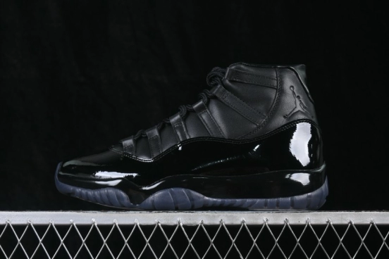 Comme des Garçons x Nike Air Jordan 11 Black - IV7639-001