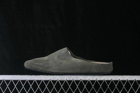 The Row Hudson Round-Toe Half-Covered Casual Mule Slippers - BTOL