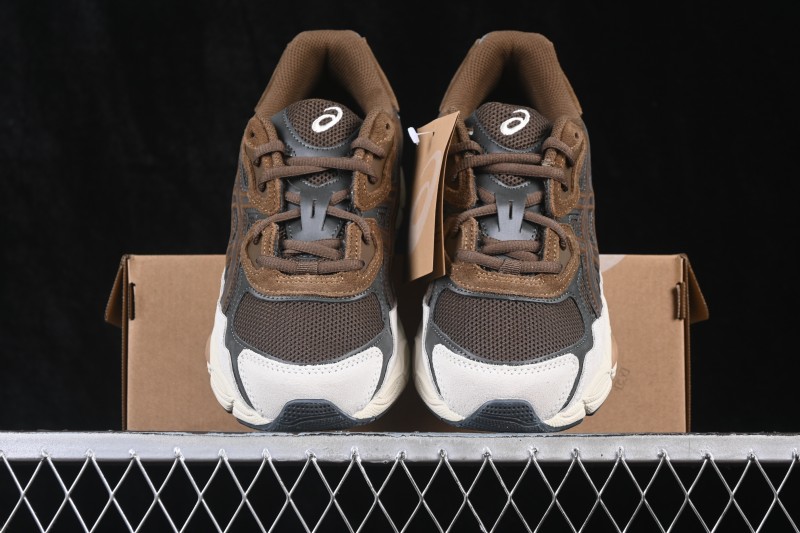 Asics Gel-NYC Retro Running Shoes with Suede and Mesh Upper - 1203A383-201
