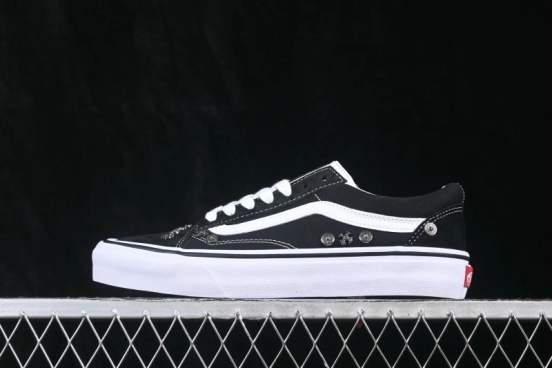 Vans Old Skool 36 Low Top Skate Shoes - VN000D56B8C
