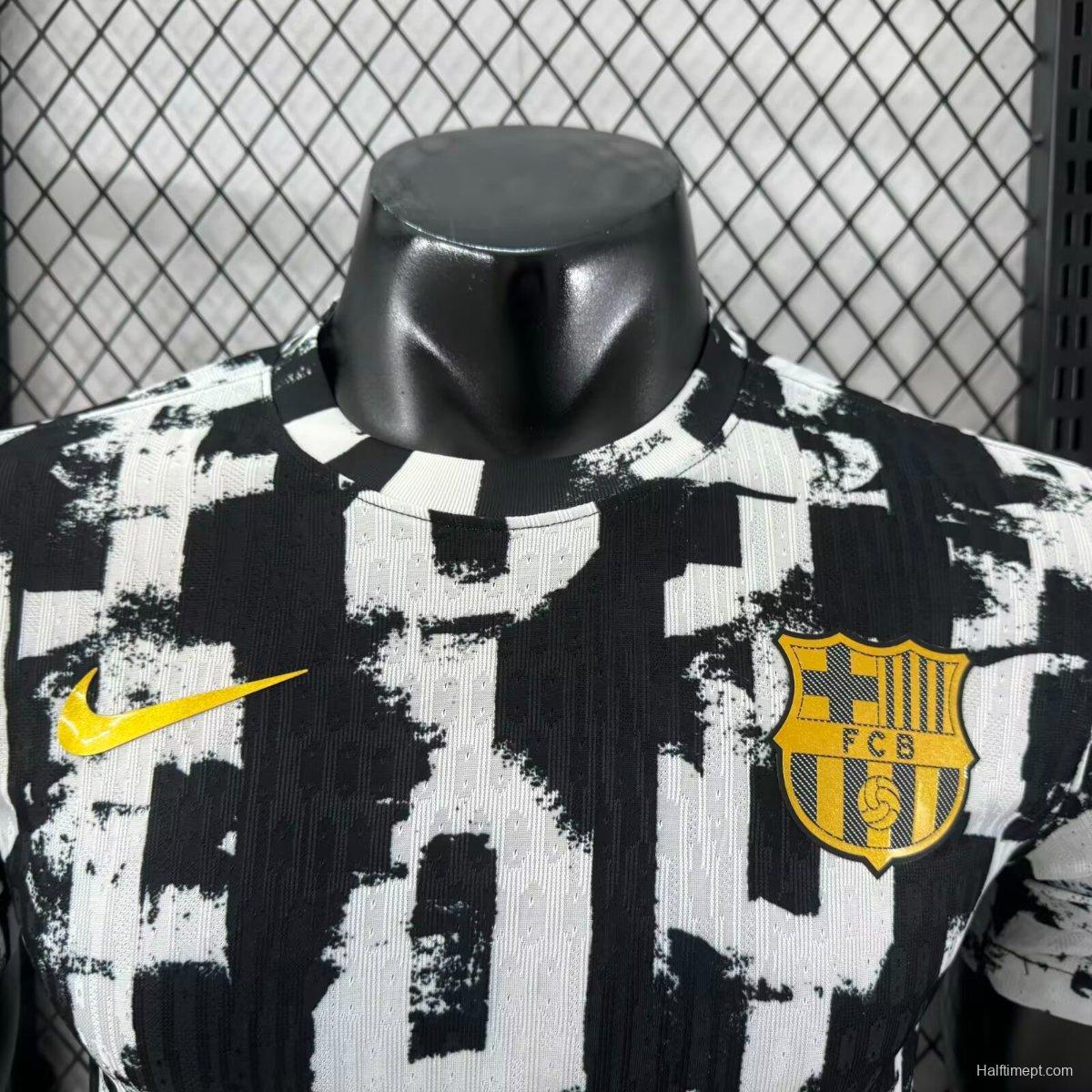 Player Version 25/26 Barcelona White with Abstract Graffiti Pattern Jersey