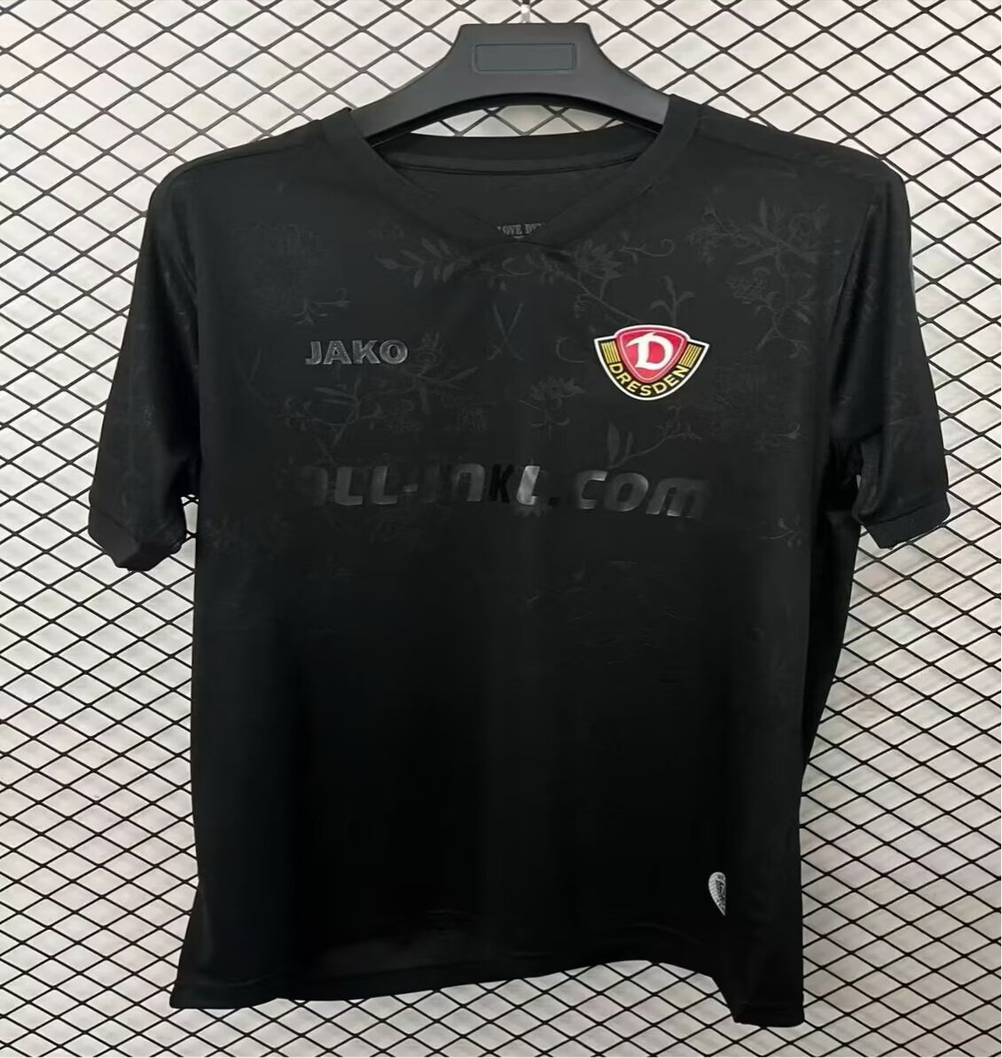 25/26 Dynamo Dresden Blackout Special Jersey