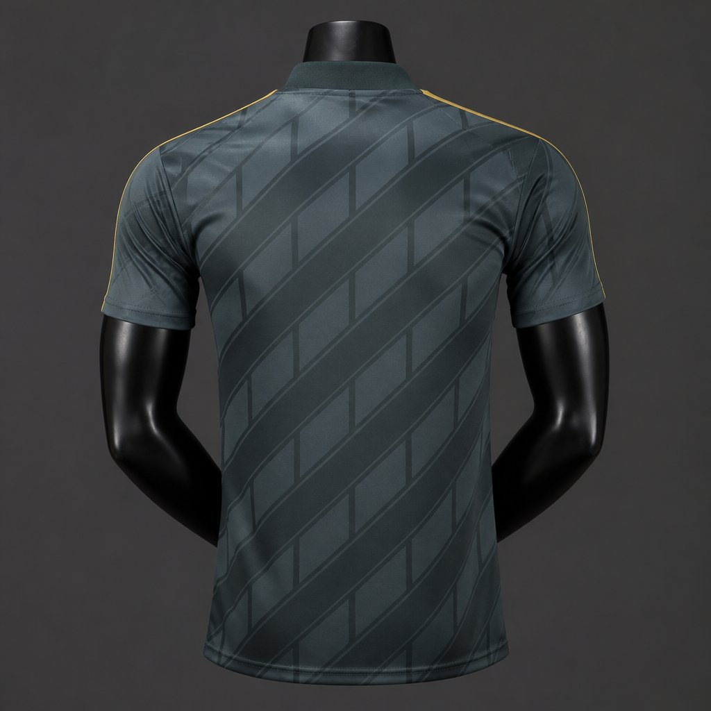 Player Version 26/27 Celtic Casual Black Jersey